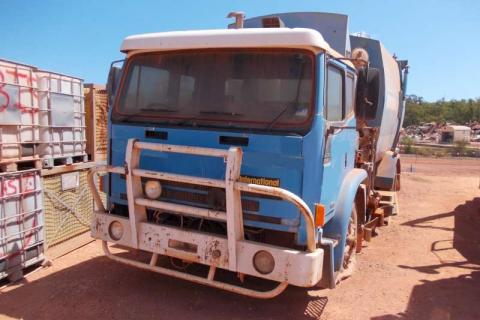 1995 International Marine Carribean - BTW4090742 - BOATTRADER